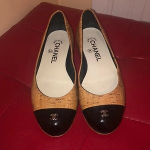 CHANEL Flats